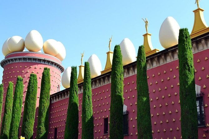private-6-hour-tour-of-dali-museum-in-figueras-from-barcelona-with-hotel-pick-up