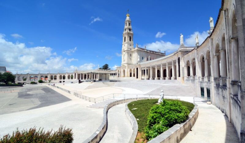 private-6-hour-tour-of-fatima-from-porto-with-hotel-pick-up