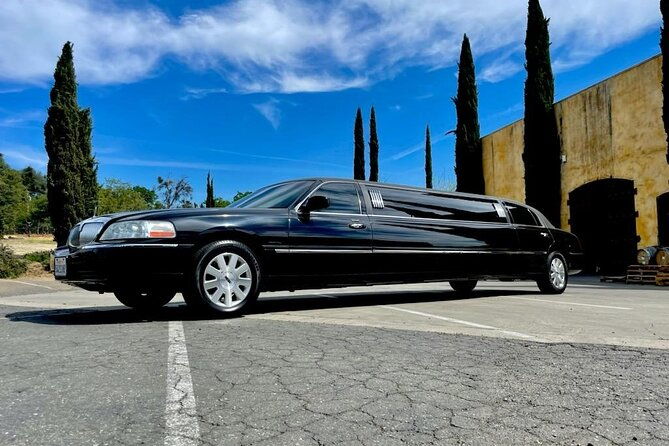 private-6-hours-luxury-suv-and-limousines-transportations