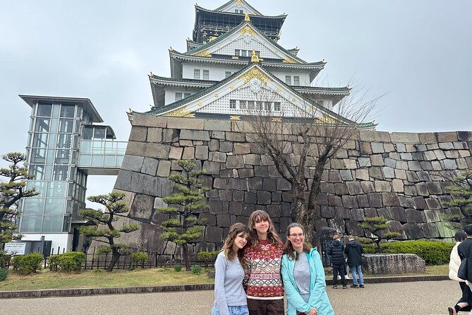 private-6-hr-food-tour-from-osaka-castle-to-kuromon-to-dotonbori