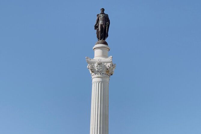 private-6-or-10-food-tasting-and-city-highlights-tour-in-lisbon