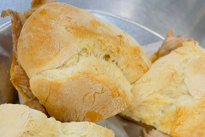 private-6-or-10-food-tasting-and-city-highlights-tour-in-lisbon