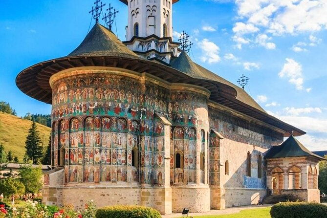 private-7-day-tour-in-transylvania-maramures-and-bucovina-from-bucharest