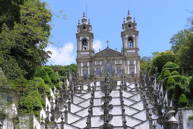 private-8-hour-tour-to-braga-and-guimaraes-from-porto-hotel-w-driver-and-guide