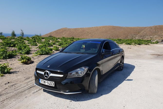 private-8h-tour-on-santorini