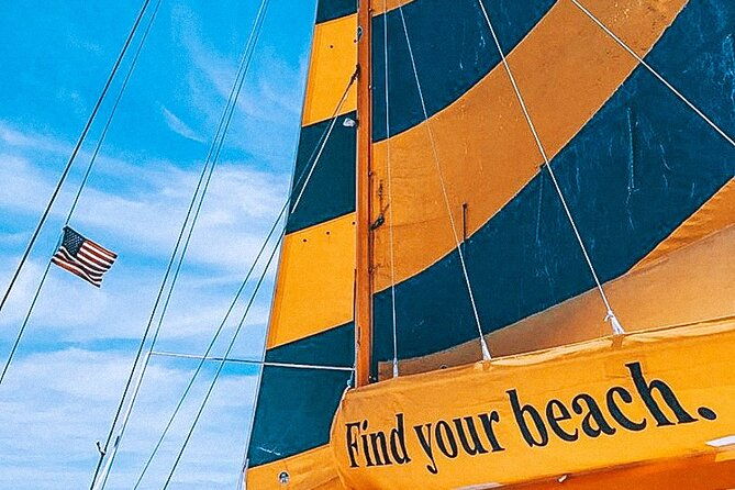 private-90-minute-sunset-sail-charter-kewalo-harbor