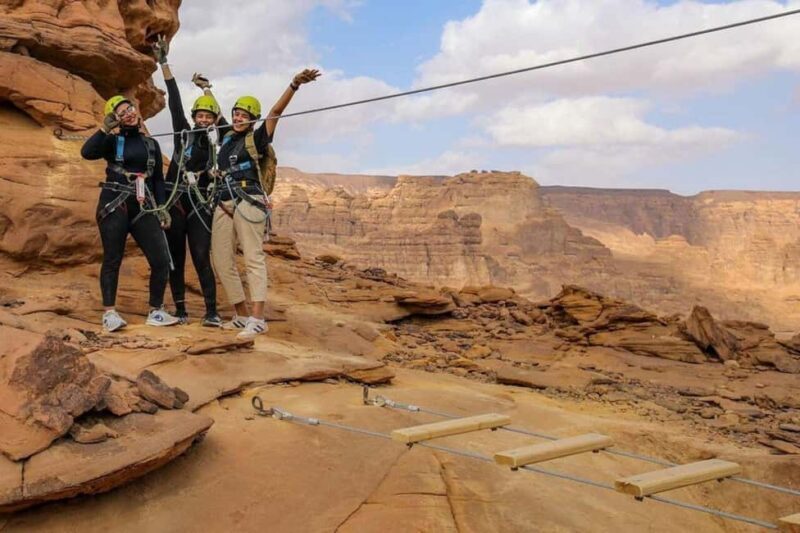 Private Abseiling in Alula Desert. - Key Points