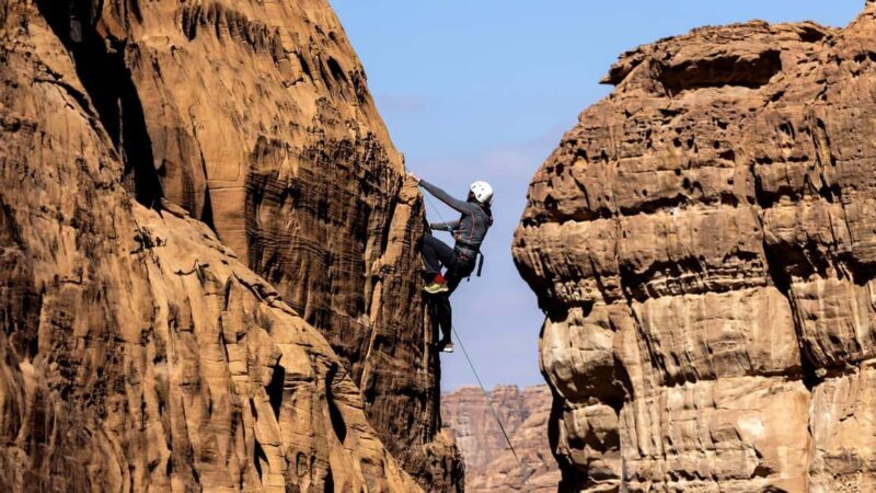 Private Abseiling in Alula Desert. - What’s Included & Practical Details