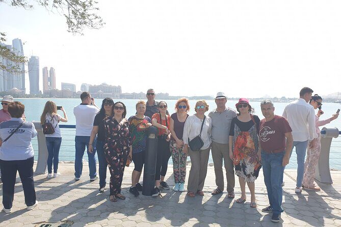 Private Abu Dhabi 5 Wonders Tour with Emirates Palace Lunch - FAQ