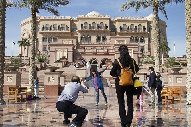 Private Abu Dhabi City Tour - Exploring Abu Dhabi in Comfort and Style
