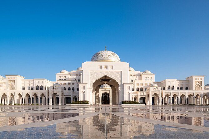 Private Abu Dhabi City Tour with Grand Mosque and Palace Visit - Exploring Abu Dhabi: What to Expect From This Tour