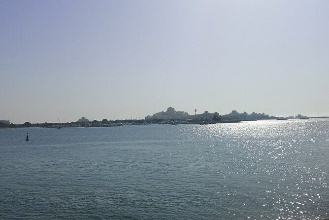 Private Abu Dhabi City Tour with Pick up from Dubai or Abu Dhabi - FAQ