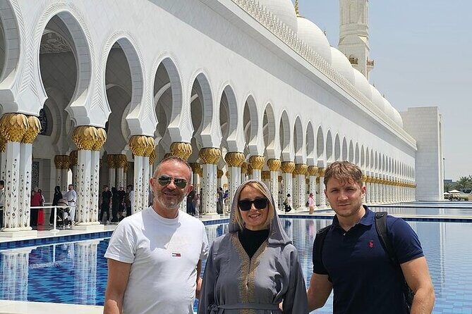 Private Abu Dhabi City Tour with Pick up from Dubai or Abu Dhabi - FAQ