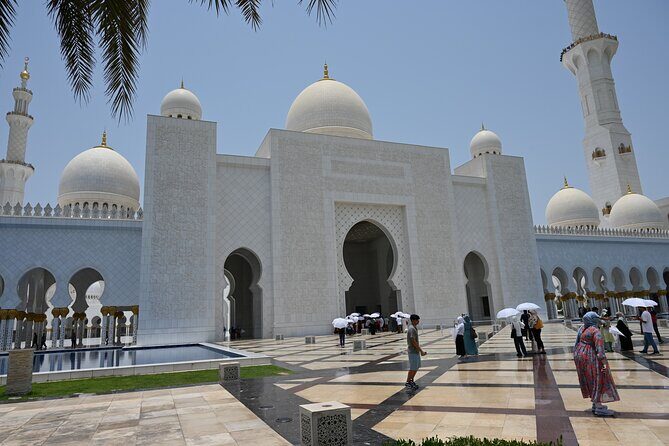 Private Abu Dhabi Sightseeing Tour from Dubai - FAQ