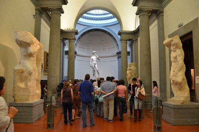 private-accademia-gallery-guided-tour-in-florence