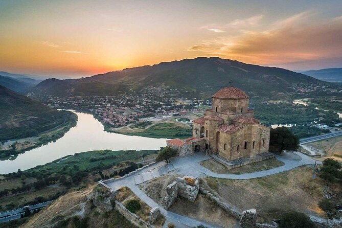 private-adorable-city-tour-of-tbilisi