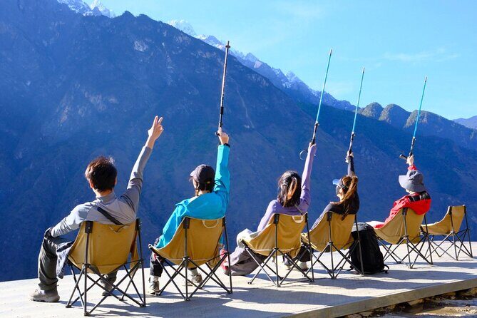 Private Adventure: A Day Hike Through Tiger Leaping Gorge - Key Points