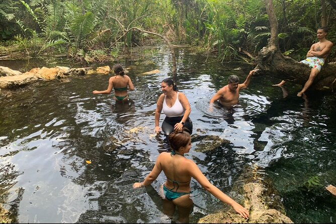 private-adventure-at-guayaney-spring