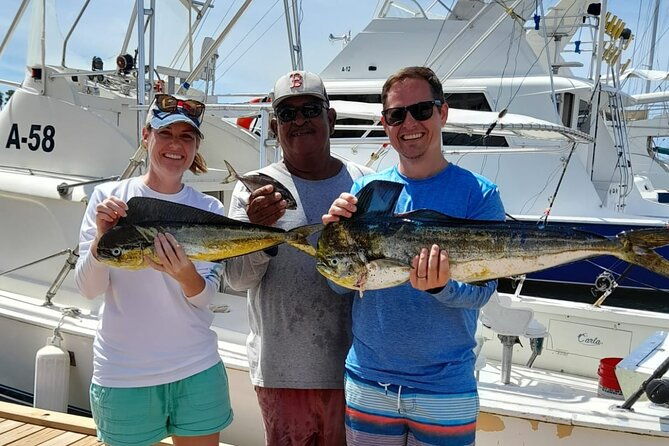 private-afternoon-fishing-charter-in-aruba
