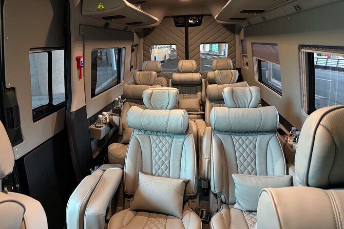 Private Airport Transfer : airport  Seoul (~13pax / one-way) - Reliability and Customer Experience