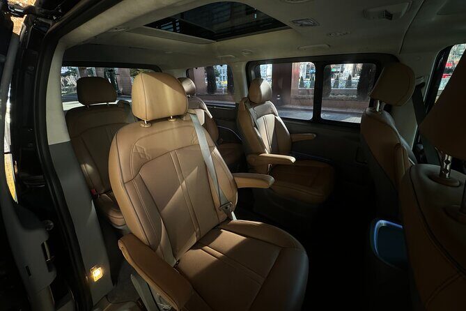 Private Airport Transfer : airport  Seoul (~13pax / one-way) - The Ride Experience