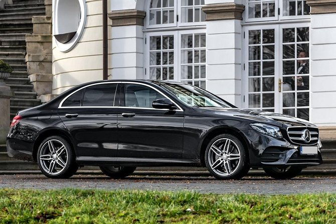 private-airport-transfer-from-gdansk-airport-to-gdynia-1-3-pax