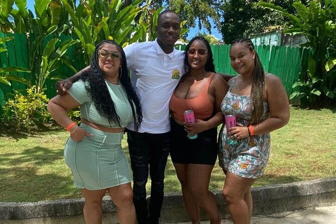 private-airport-transfer-from-mbj-to-riu-montego-bay-reggae