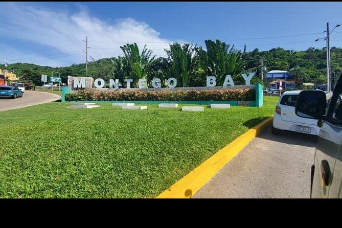 private-airport-transfer-from-montego-bay-to-ocho-rios-2
