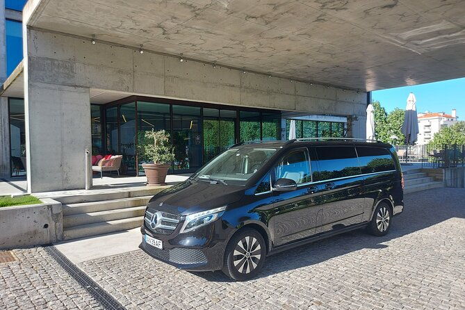 private-airport-transfer-from-porto-to-the-airport