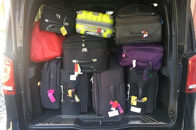 private-airport-transfer-from-porto-to-vigo