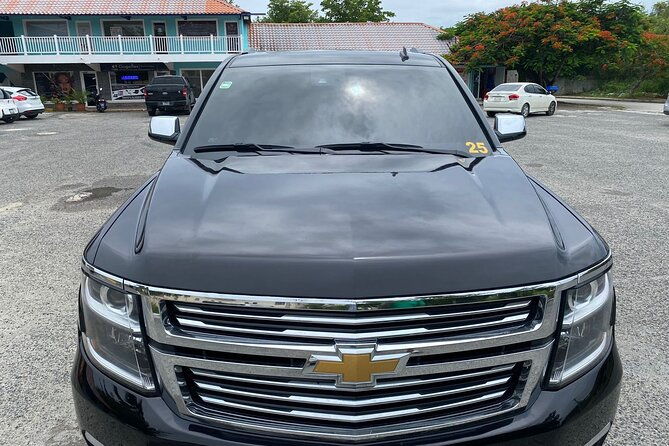 private-airport-transfer-from-punta-cana-to-uvero-alto-hotels