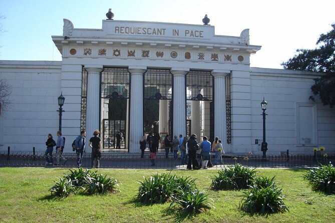 private-airport-transfer-in-or-out-with-english-speaking-driver