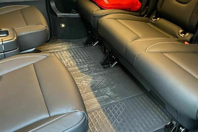 private-airport-transfer-in-vienna-for-up-to-8-people-in-minibus