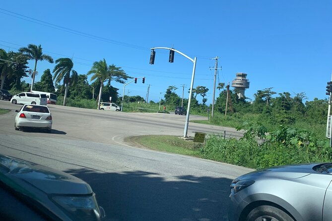 private-airport-transfer-to-negril-resorts-arrival-departure