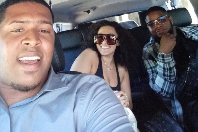 private-airport-transfer-vip-service-to-from-uvero-alto