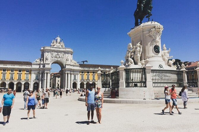 private-alfama-tour-with-local-expert-guide-medieval-architecture-viewpoints