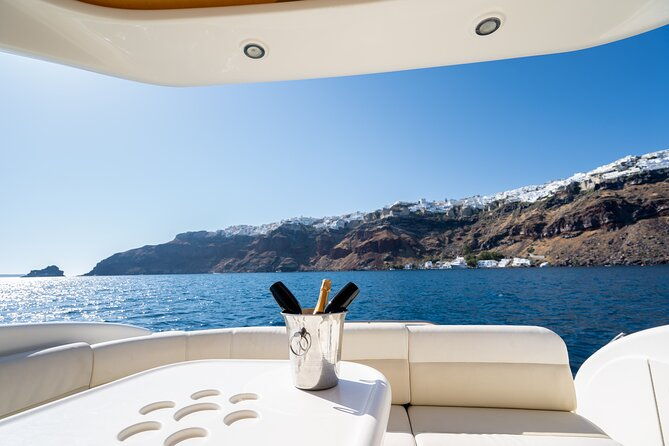 private-all-included-yacht-tour-in-santorini