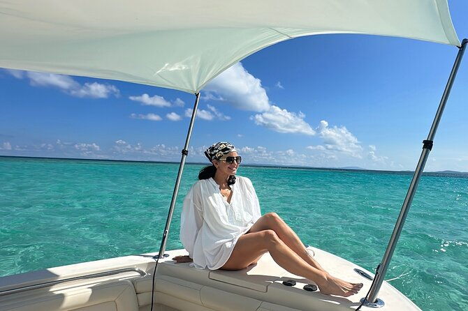 private-all-inclusive-boat-charter-to-icacos-or-palomino-island