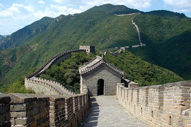 Private All-Inclusive Day Trip to Great Wall, Tian'anmen Square and Forbidden City - The Great Wall at Mutianyu: Breathtaking Views & Fun Rides
