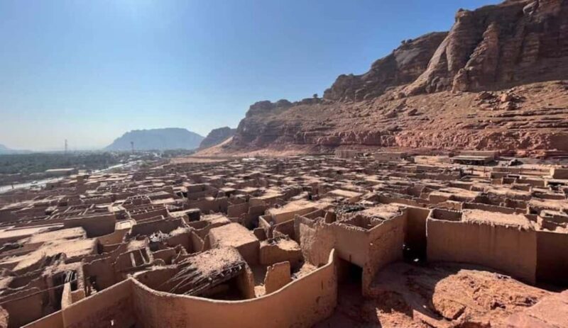 Private Alula Full or Half-Day City Tour with Elephant Rock - Key Points