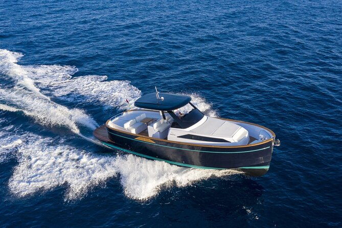 private-amalfi-coast-private-full-day-with-a-gozzo-apreamare-35ft