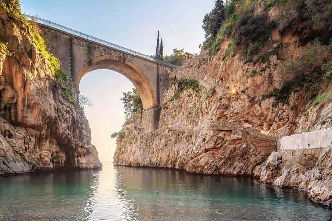 private-amalfi-coast-private-full-day-with-a-gozzo-apreamare-35ft