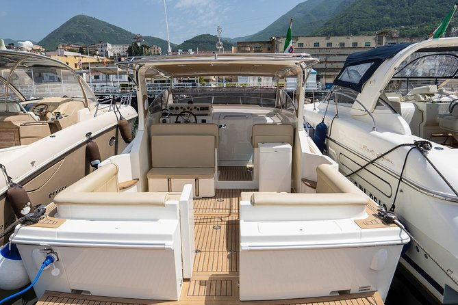 private-amalfi-coast-tour-from-sorrento-with-37ft-speed-boat