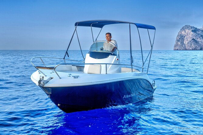 private-amalfi-coast-tour-on-speed-boat-max-4-people