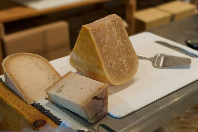 private-amsterdam-food-tour-with-local