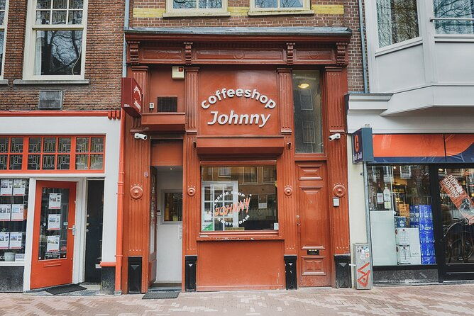 private-amsterdam-red-light-district-and-coffee-shop-tour-with-expert-guide