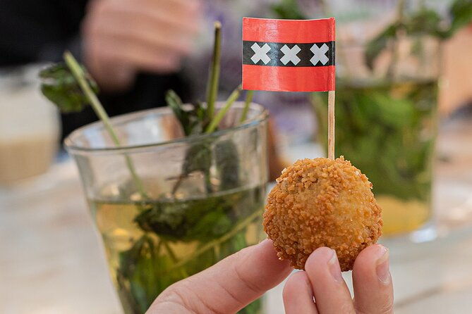 private-amsterdam-red-light-district-and-food-tour