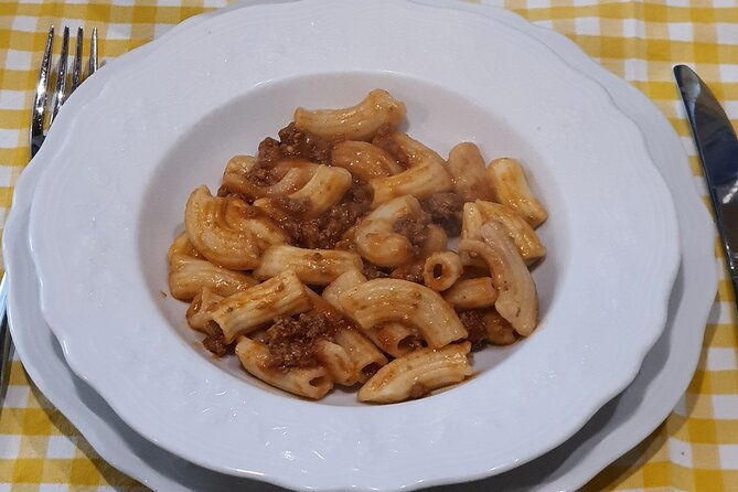 private-and-authentic-cooking-class-experience-with-family