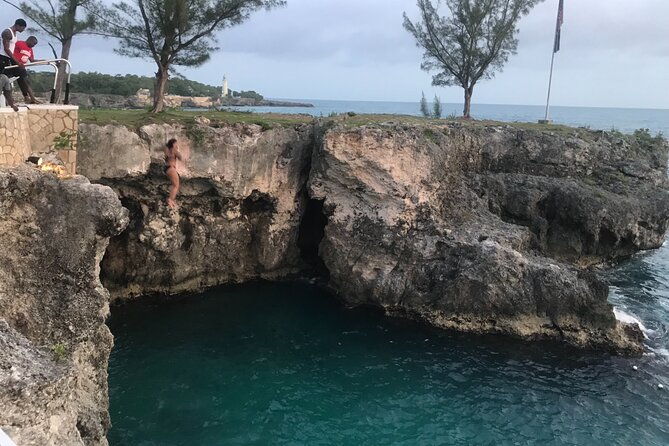 private-and-customized-tour-to-negril-from-montego-bay