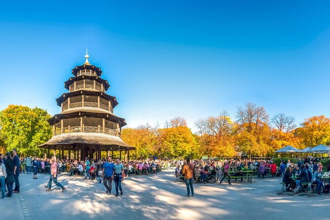 private-and-full-rickshaw-tour-in-the-english-garden